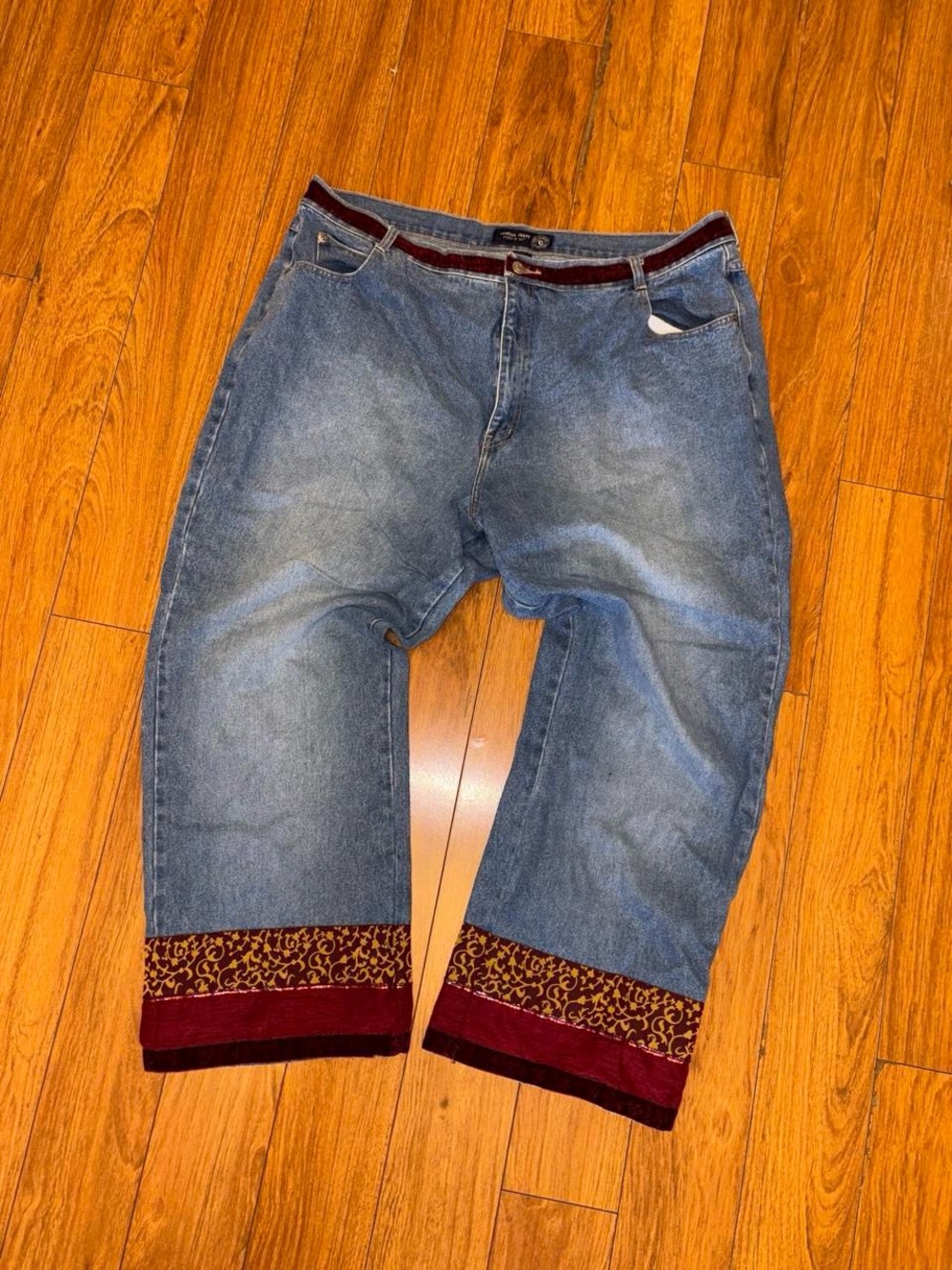 Vintage Venezia Jeans with sequins, burgundy velvet trim and lace design
